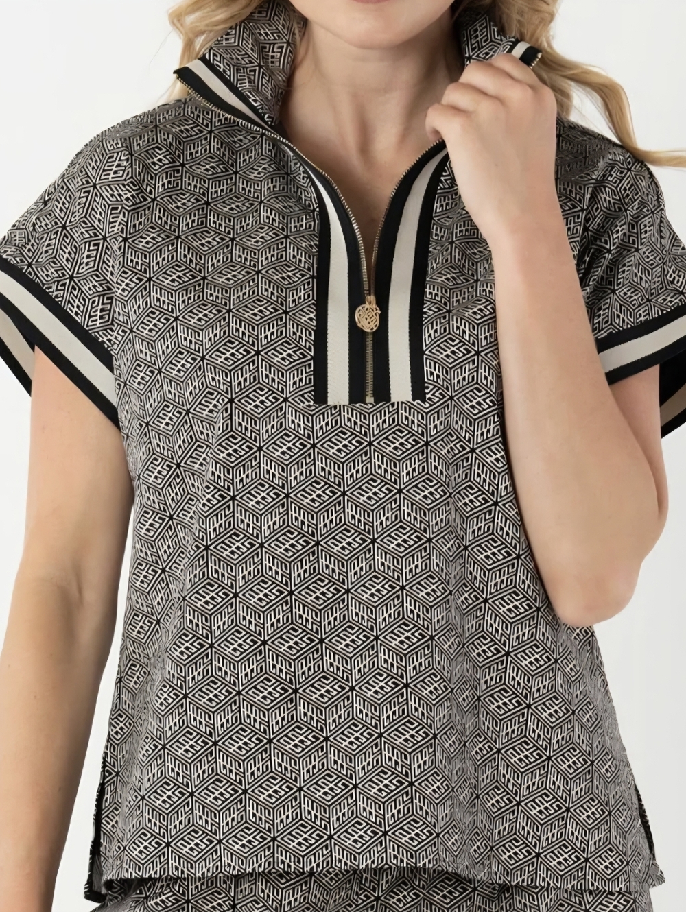 Emily McCarthy Poppy Pullover